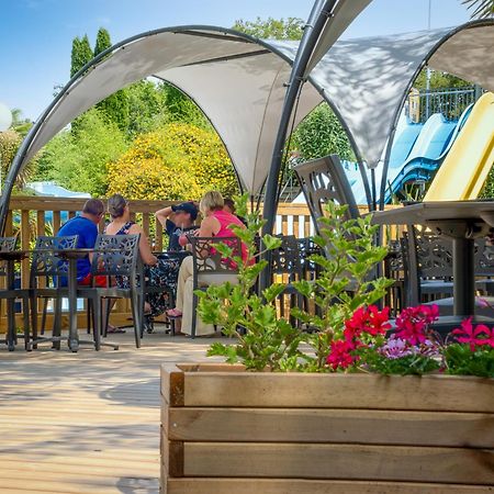 Camping Monterblanc Bagian luar foto
